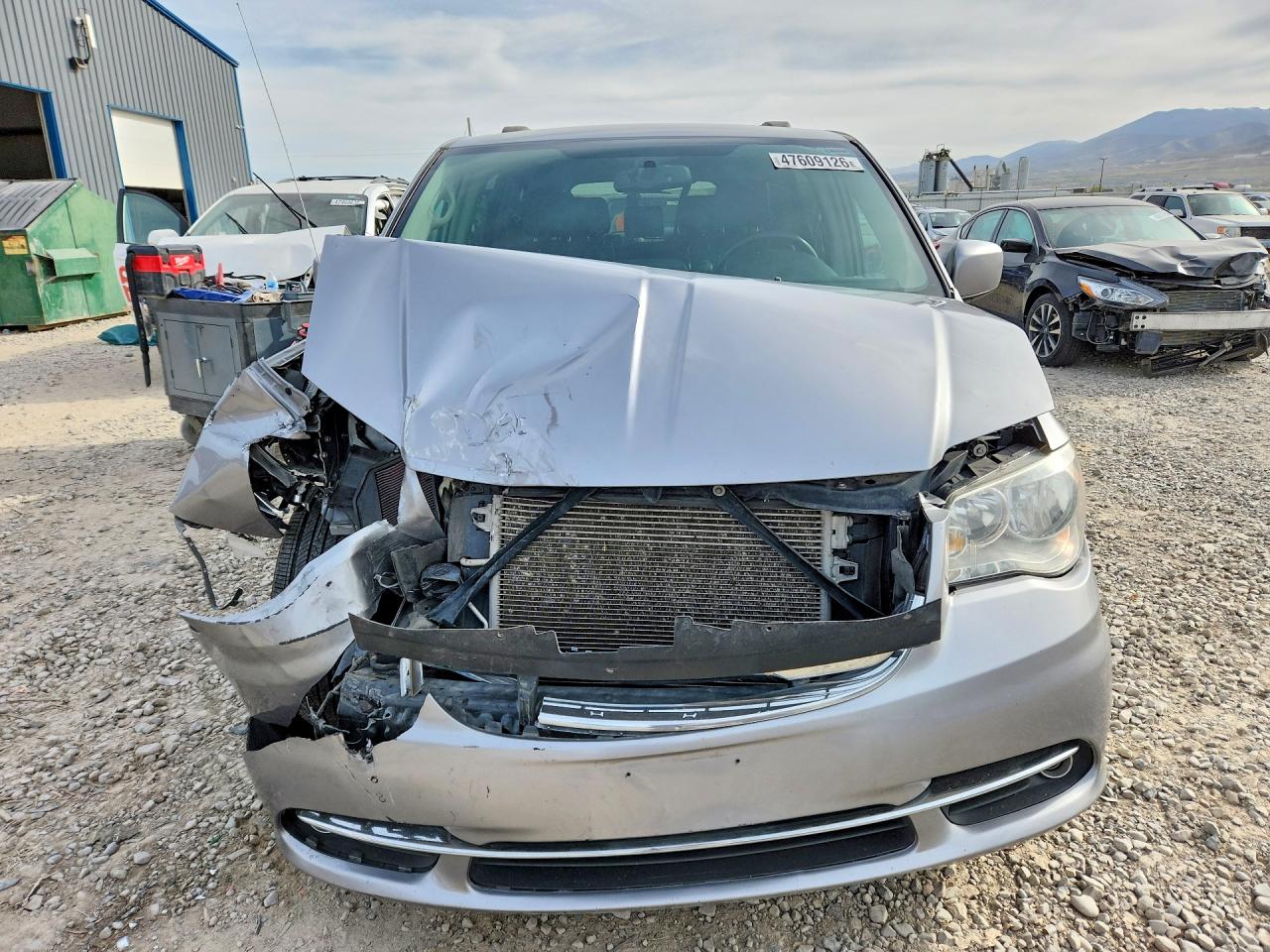 2014 Chrysler Minivan VIN 2C4RC1BG1ER269524 photo 5