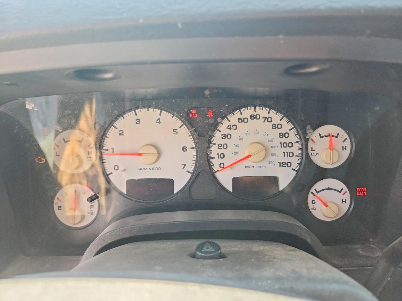 2004 Dodge Ram 1500 VIN 1D7HU18D64S551781 photo 9