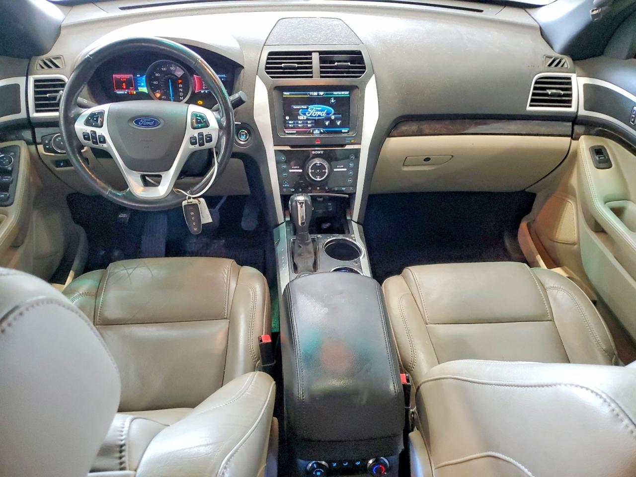 2012 Ford Explorer VIN 1FMHK8F86CGA75964 photo 8
