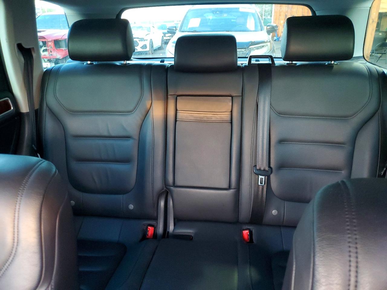 2013 Volkswagen Touareg VIN WVGEP9BP9DD010343 photo 10