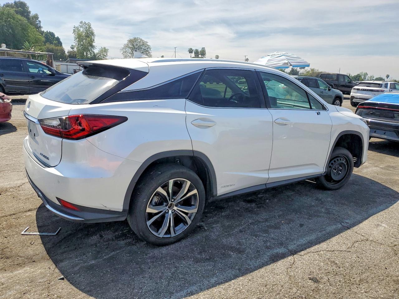 2022 Lexus Rx450 VIN 2T2HGMDA1NC093922 photo 3