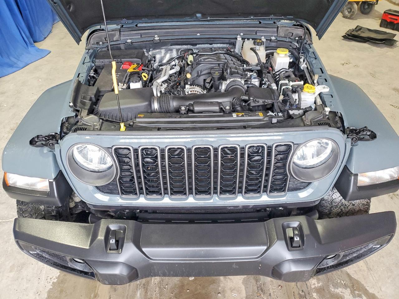 2024 Jeep Gladiator VIN 1C6HJTAG1RL133463 photo 11