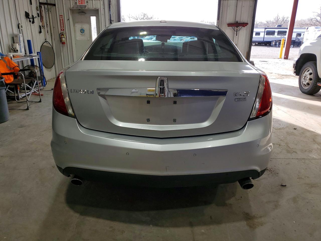 2010 Lincoln Mks VIN 1LNHL9ER0AG600964 photo 6
