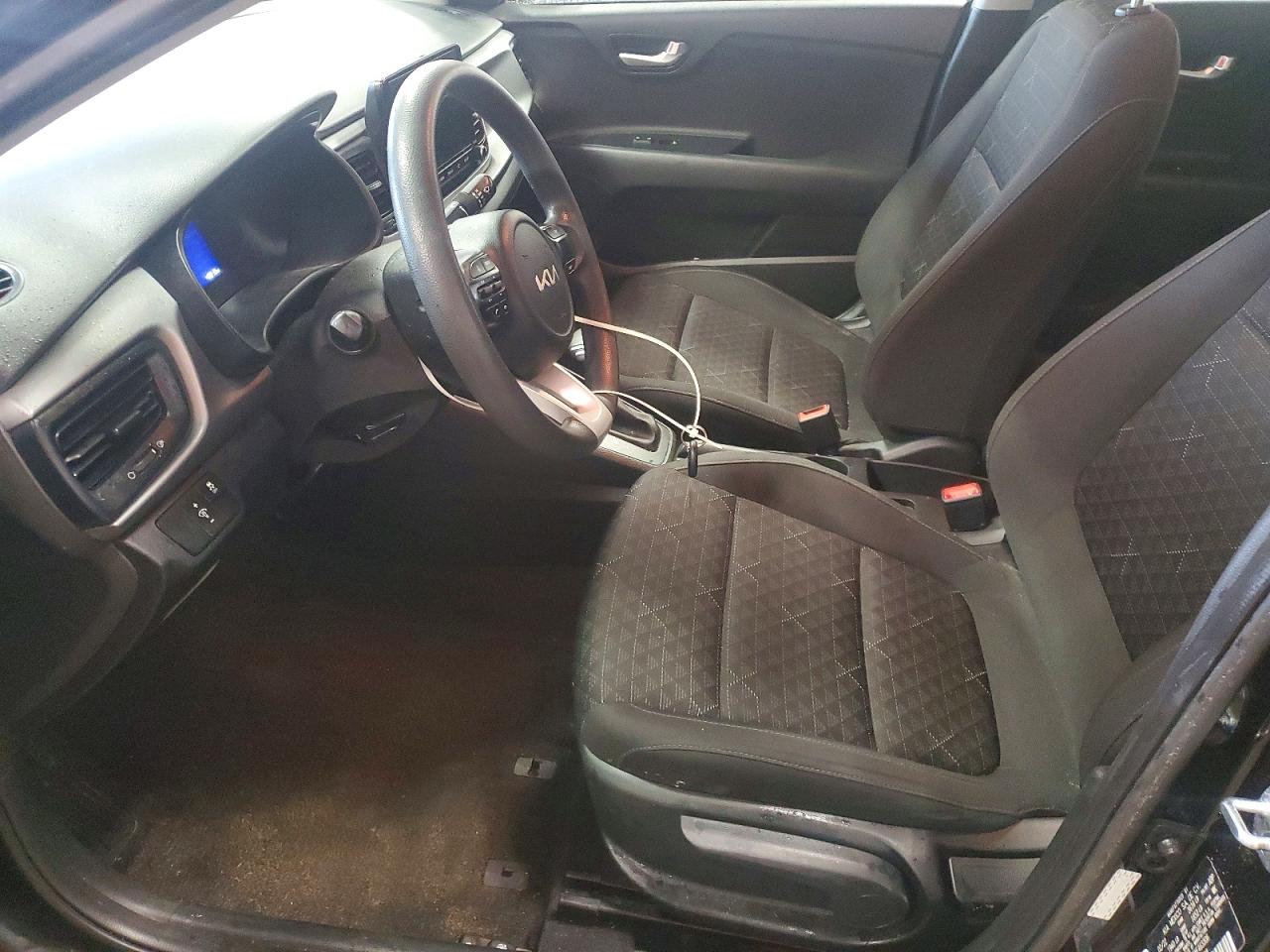 2022 Kia Rio VIN 3KPA24AD5NE463306 photo 7
