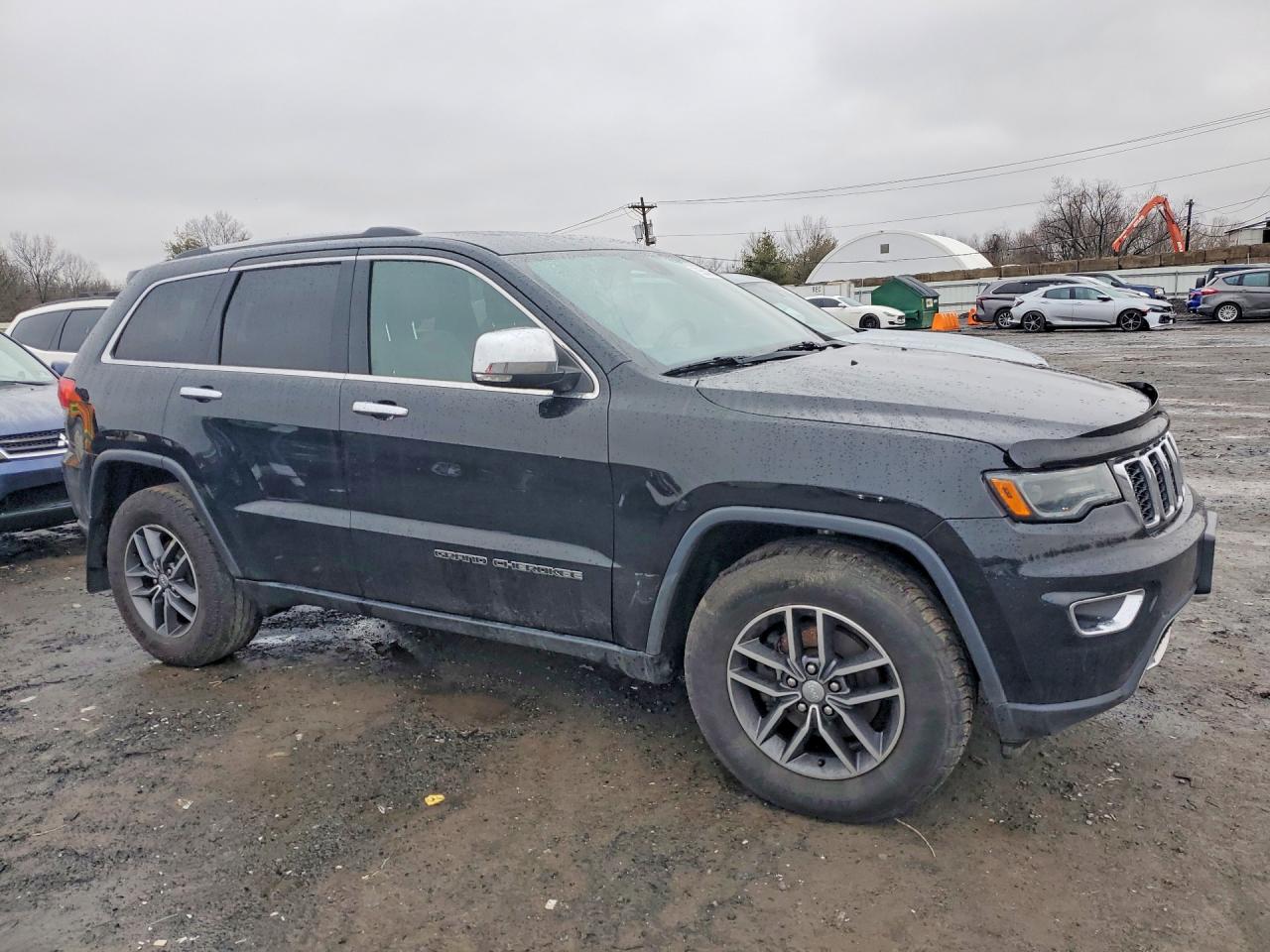 2017 Jeep Grand cher VIN 1C4RJFBG9HC835851 photo 4