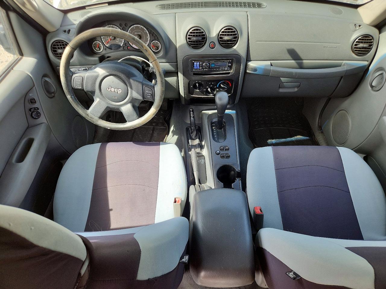 2007 Jeep Liberty VIN 1J4GL48K37W672249 photo 8