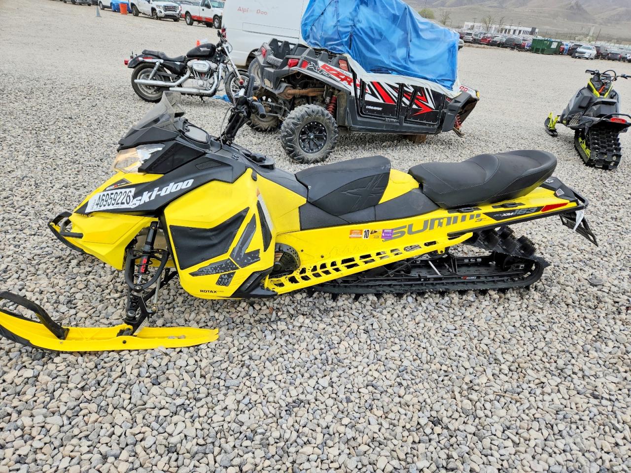 2016 SKID 850 summit VIN 2BPSTDGA8GV000096 photo 9
