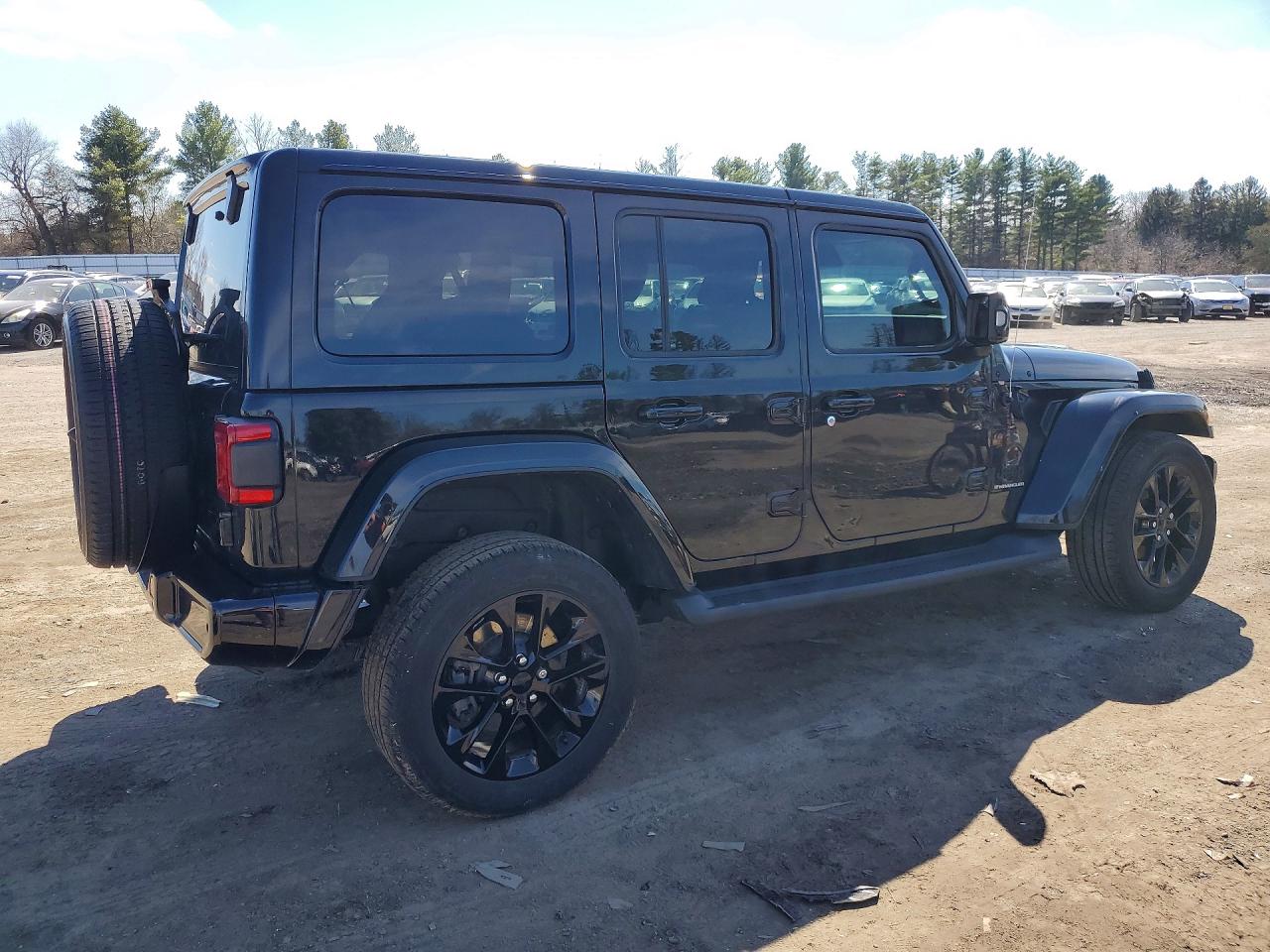 2023 Jeep Wrangler / VIN 1C4HJXEG9PW521062 photo 3