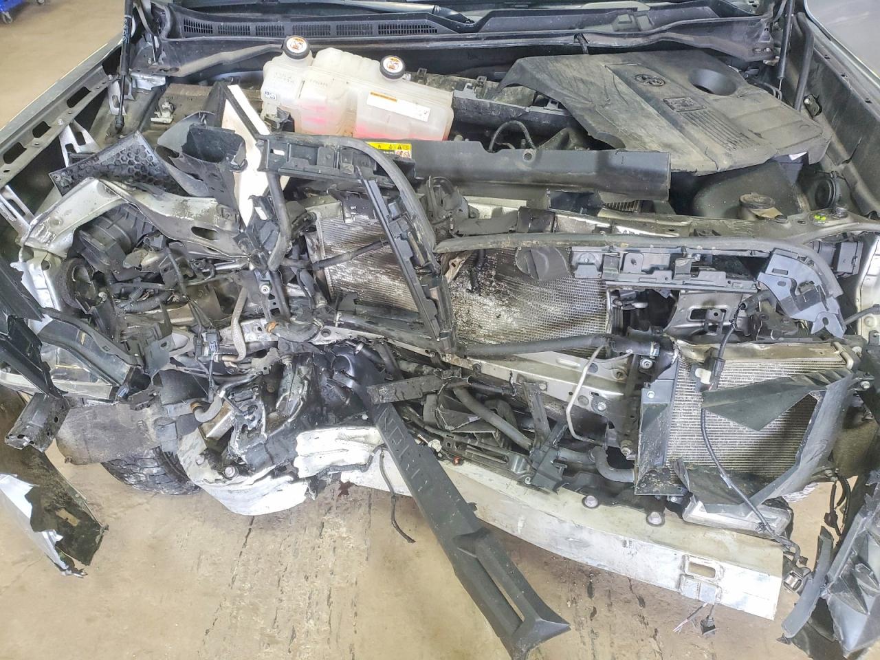 2022 TOYOTA Tundra VIN 5TFLA5DA9NX036813 photo 11
