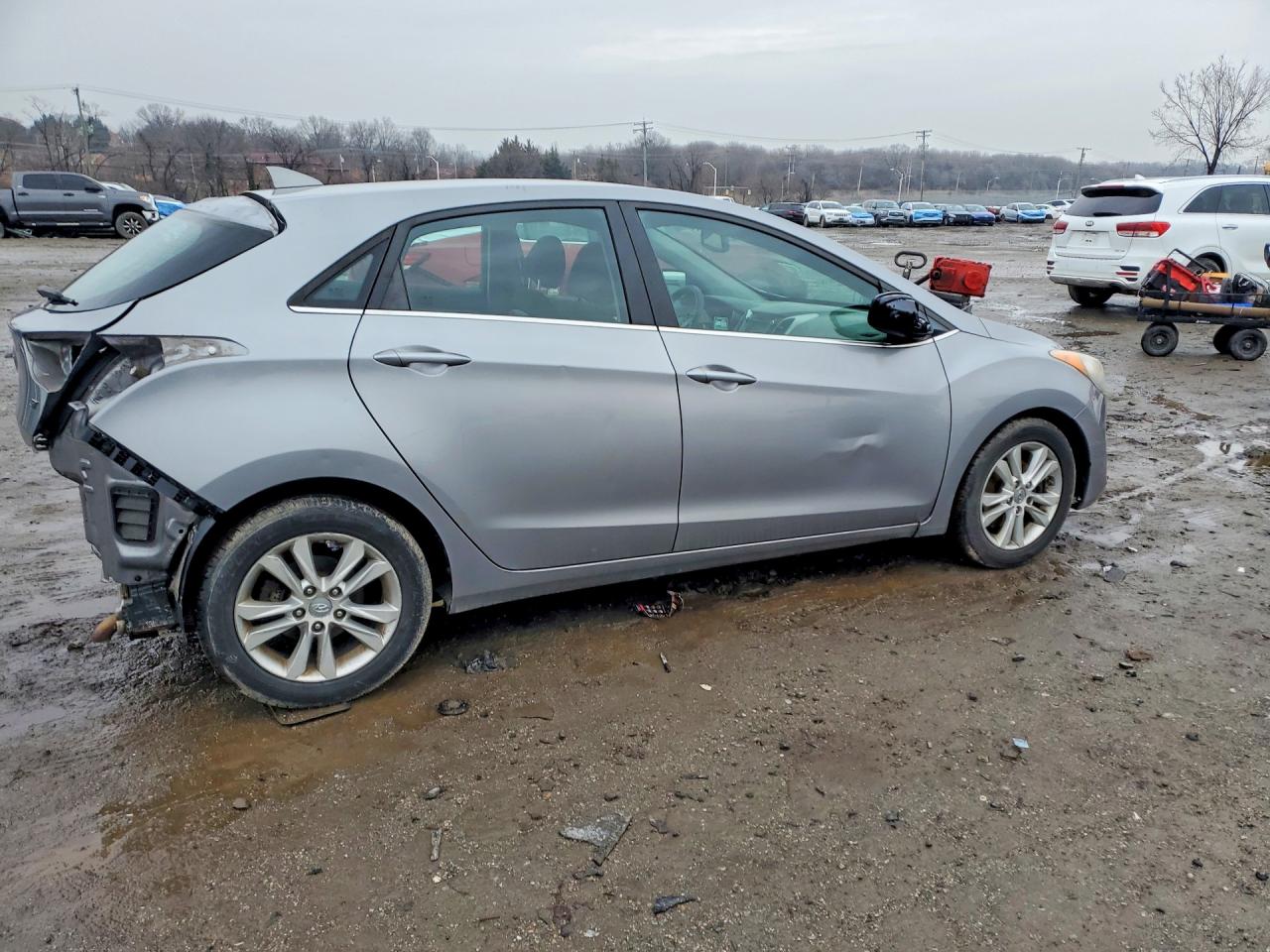 2013 Hyundai Elantra gt VIN KMHD35LE6DU126256 photo 3