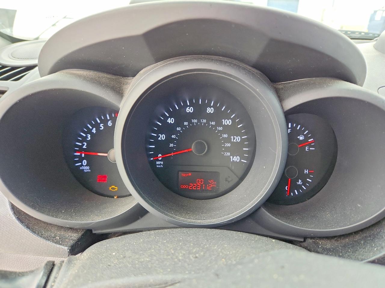 2012 Kia Soul base VIN KNDJT2A55C7447971 photo 9