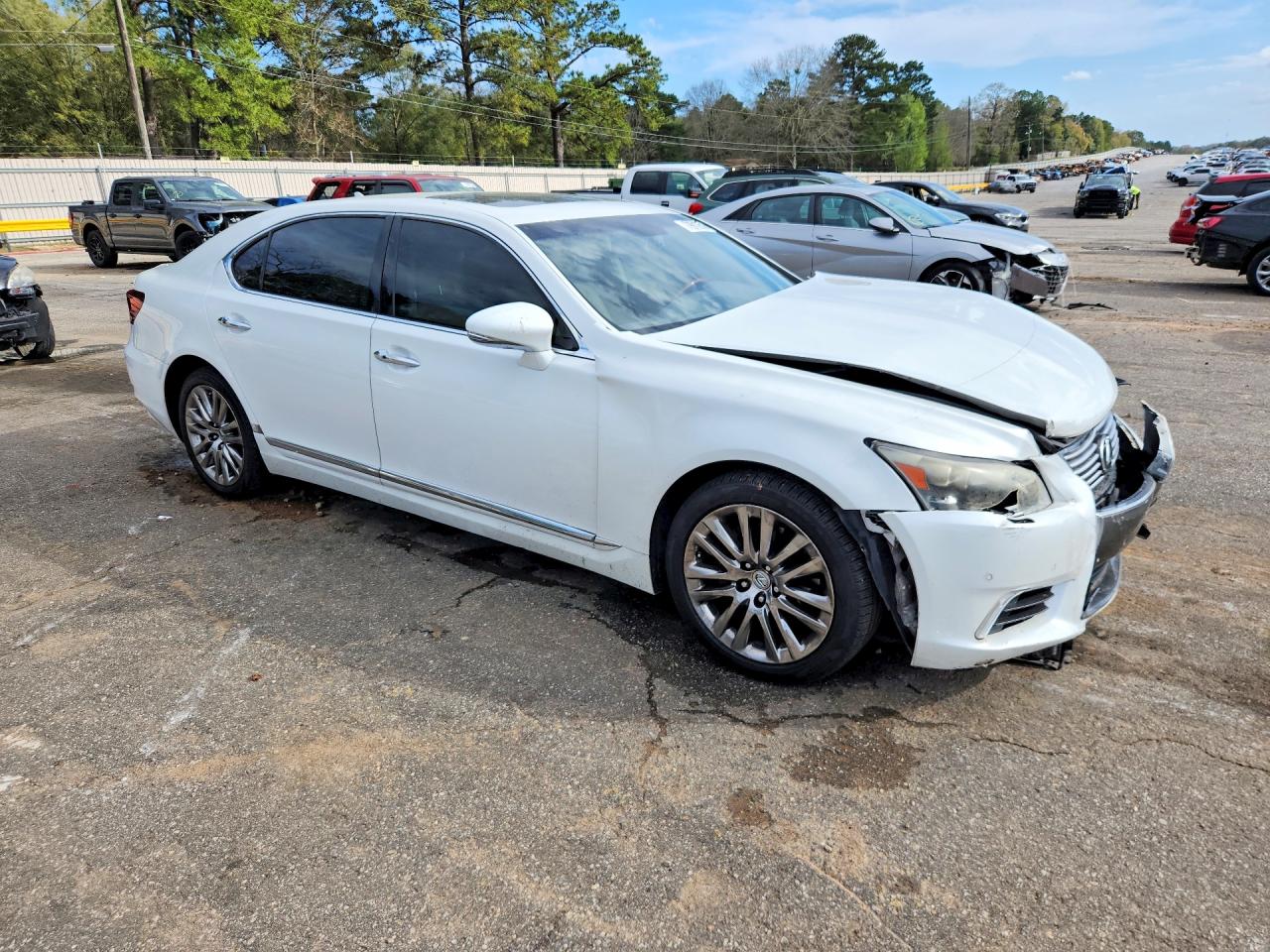 2013 Lexus Ls500 VIN JTHGL5EF7D5048506 photo 4