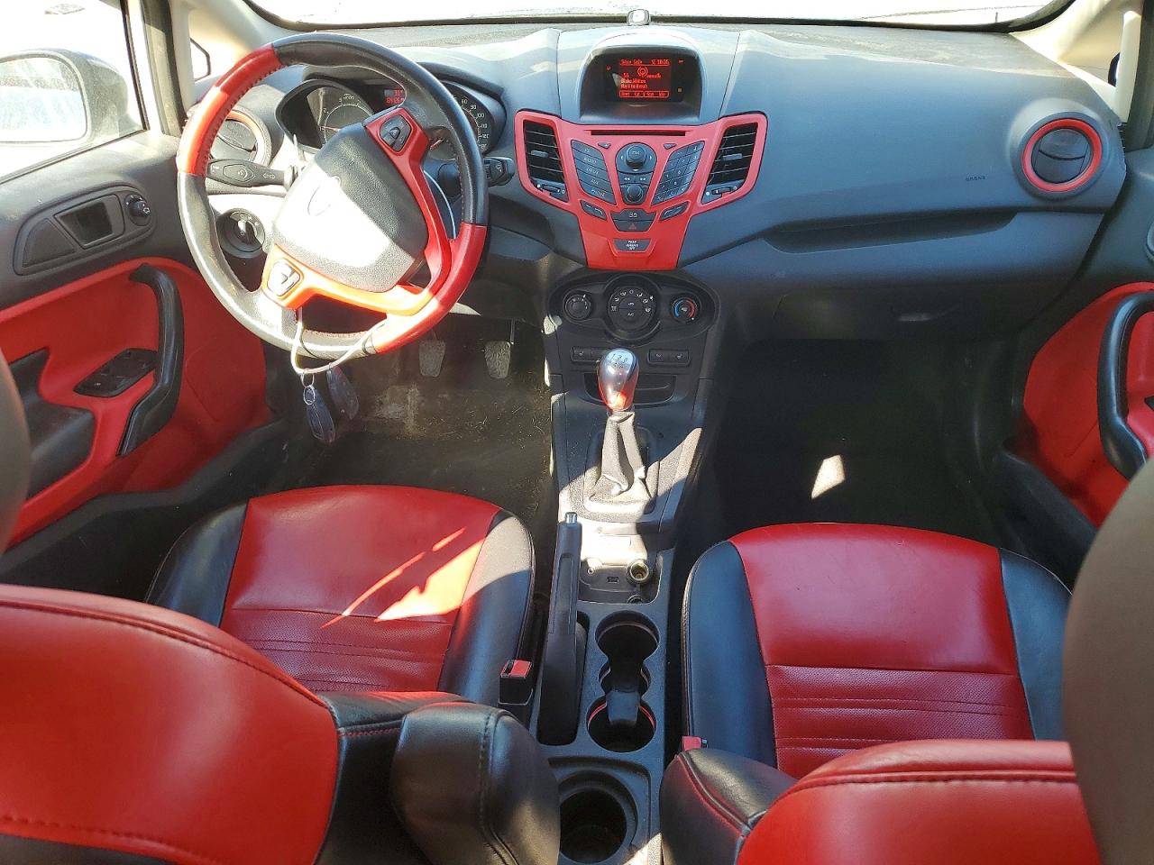 2012 Ford Fiesta VIN 3FADP4FJ6CM221906 photo 8