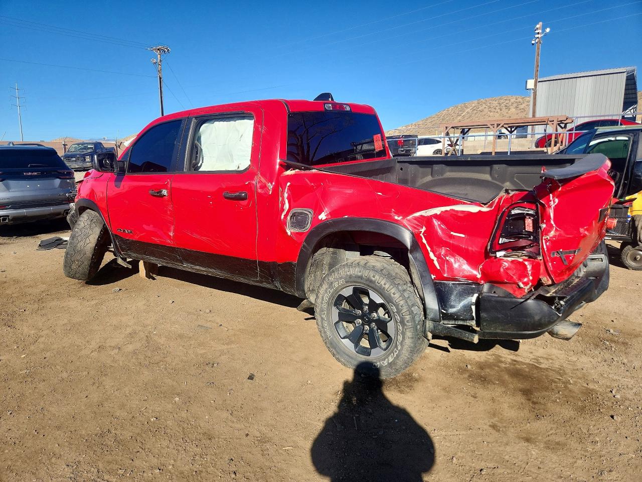 2024 Ram 1500 VIN 1C6SRFLTXRN101755 photo 2