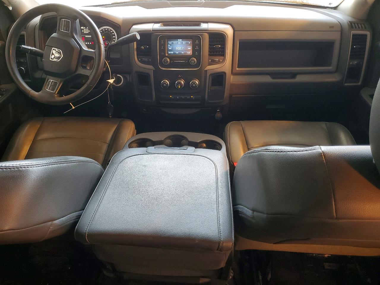2017 Ram 3500 VIN 3C63RPGL9HG635289 photo 8
