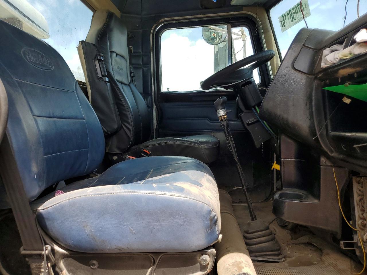 2004 PETERBILT All other VIN 1NPFLBTX64D822945 photo 5