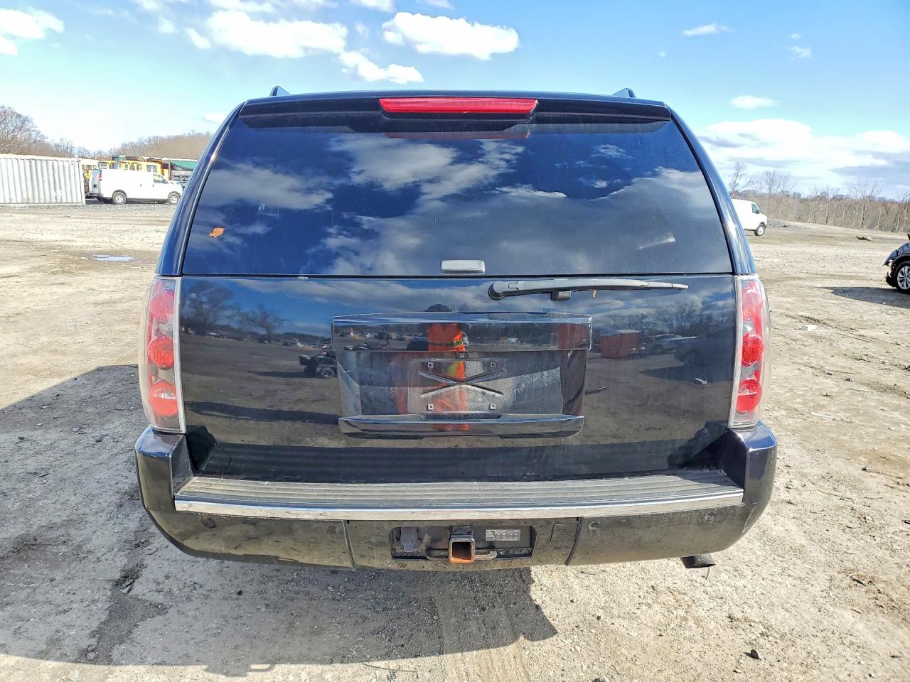 2012 GMC Yukon VIN 1GKS2MEF9CR231202 photo 6