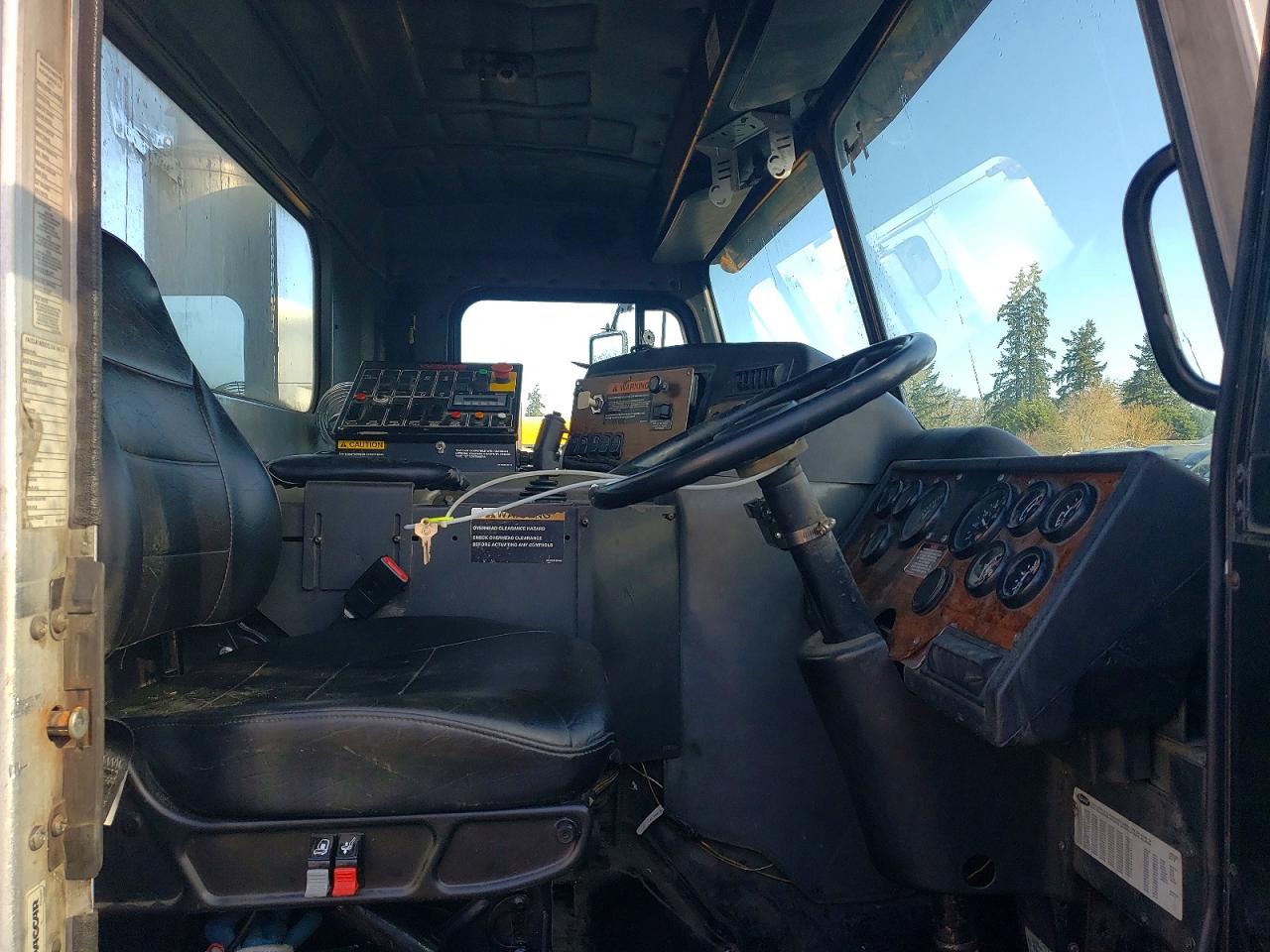2007 PETERBILT All other VIN 3BPZLD9X67F717682 photo 5