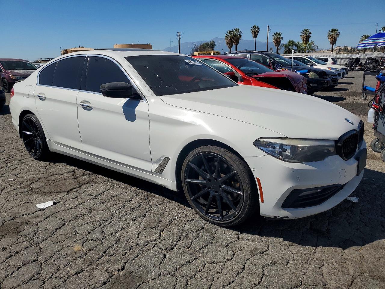 2017 BMW 5 series VIN WBAJA5C39HG894021 photo 4