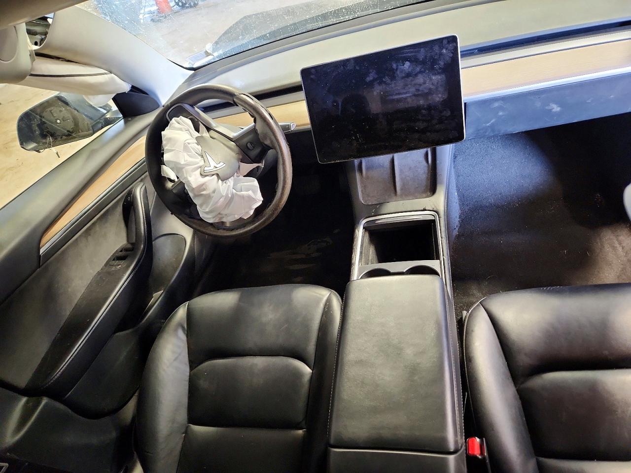 2022 Tesla Model 3 VIN 5YJ3E1EA7NF372465 photo 8