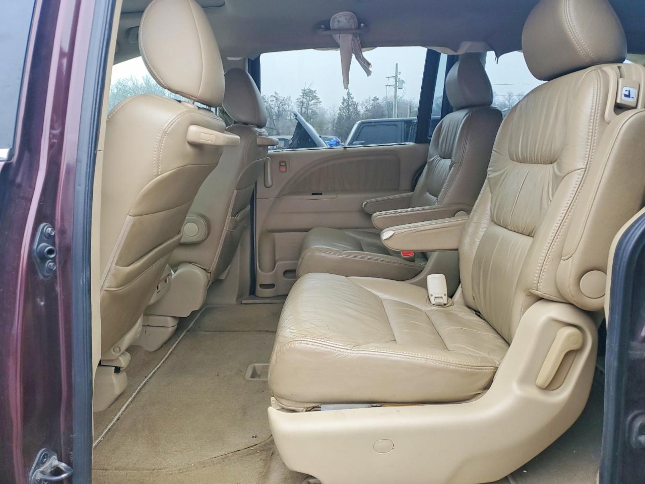 2009 Honda All models VIN 5FNRL387X9B410059 photo 11