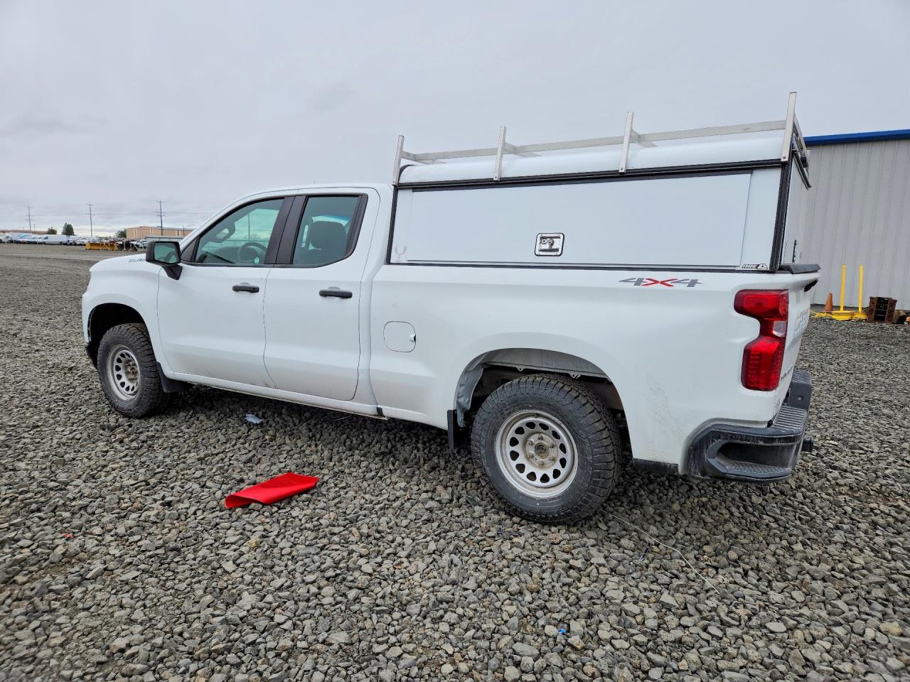 2021 CHEVROLET All models VIN 1GCRYAEF7MZ323143 photo 2