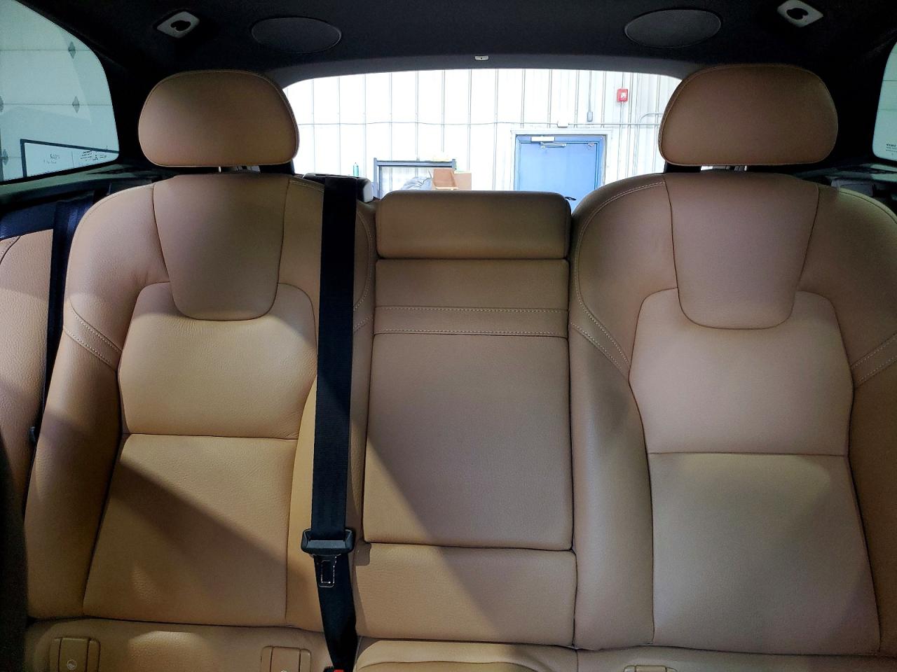 2019 VOLVO Xc60 VIN LYV102RK4KB215634 photo 10