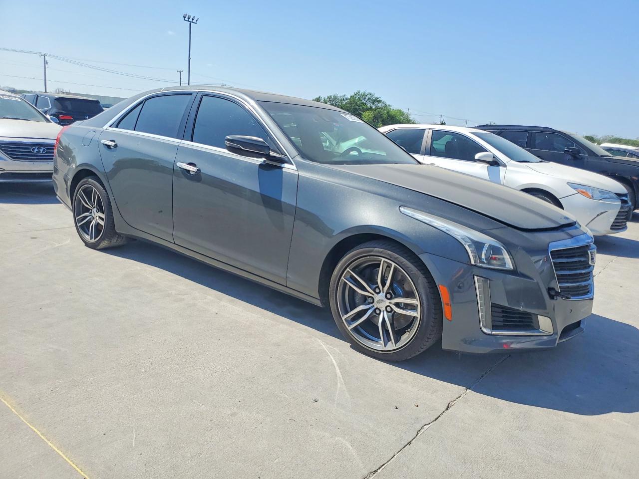 2017 Cadillac Cts vsport VIN 1G6AV5S8XH0106038 photo 4