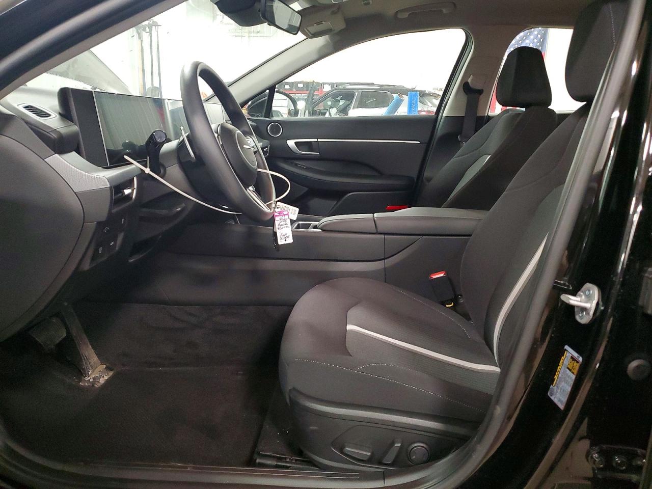 2025 Hyundai Sonata VIN KMHL64JA4SA473421 photo 7