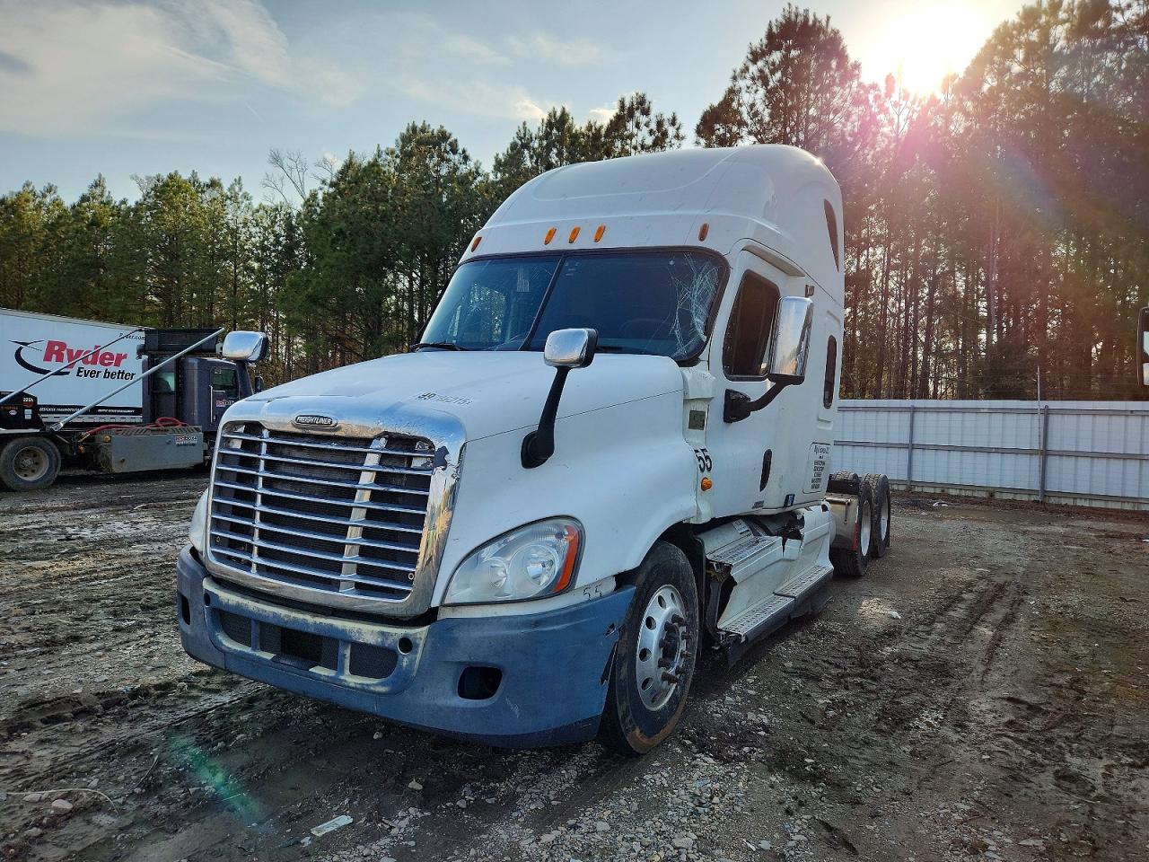 2013 Freightliner All other VIN 1FUJGLDR69LAG4217 photo 2