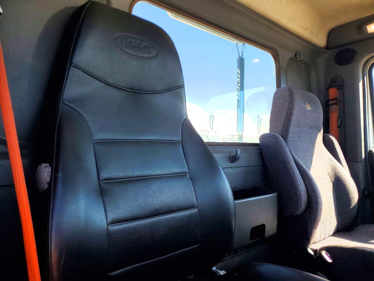 2017 PETERBILT All other VIN 1XPBA48X1HD428614 photo 6