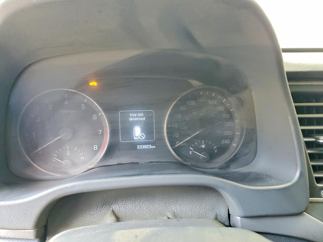 2017 Hyundai Elantra VIN KMHD84LF8HU182662 photo 9