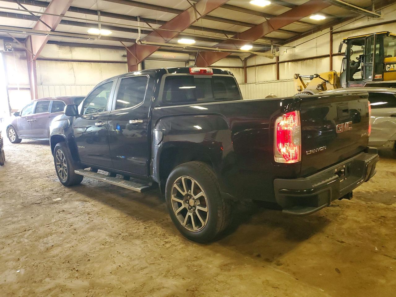 2019 GMC Canyon VIN 1GTG6EEN8K1294758 photo 2