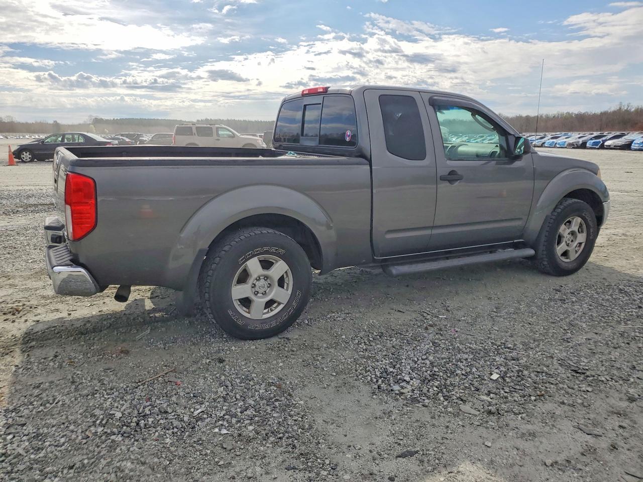 2005 Nissan Frontier VIN 1N6AD06U55C425767 photo 3