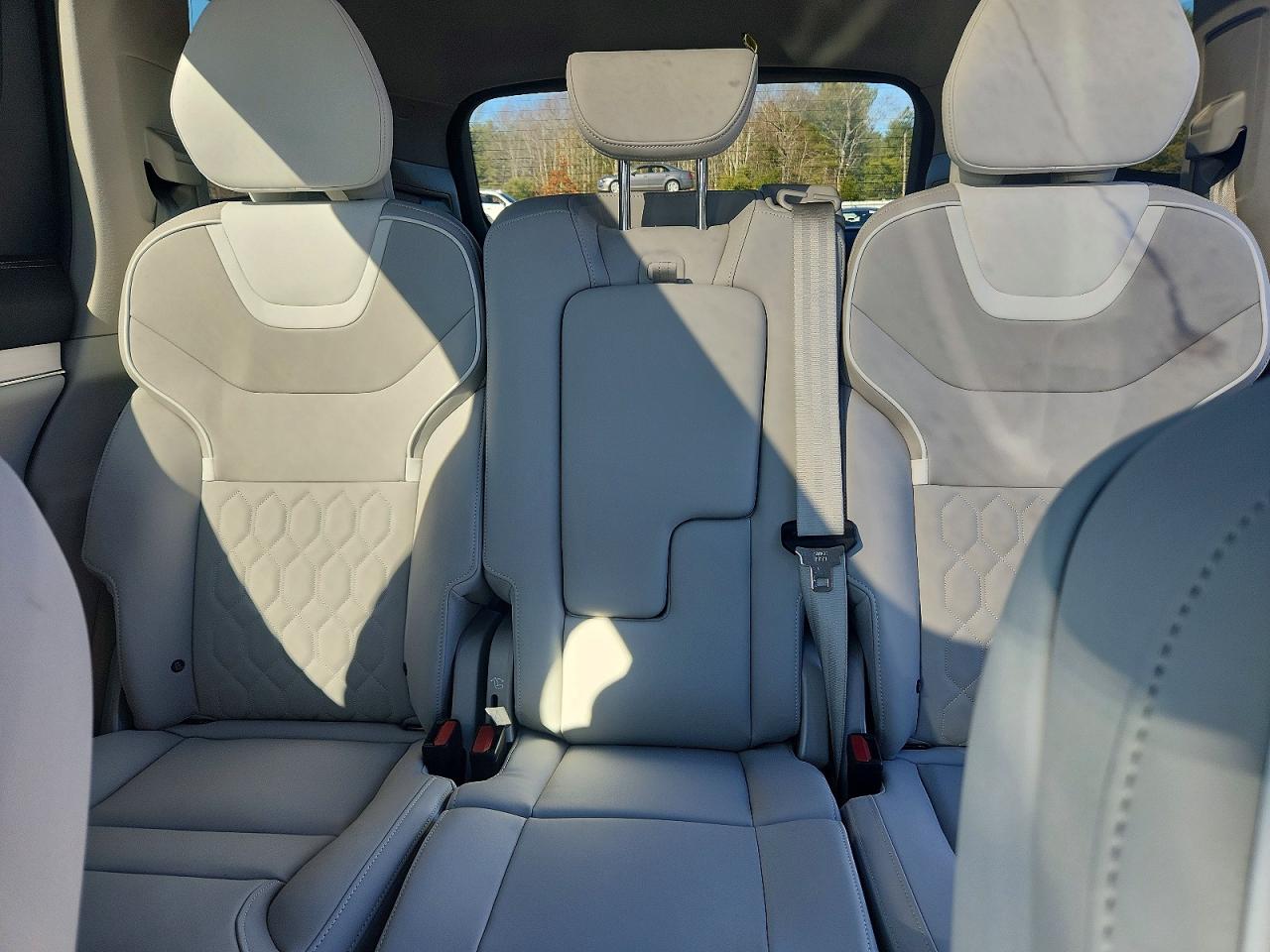 2025 Volvo All other VIN 7JDEV3VL9SG001015 photo 10