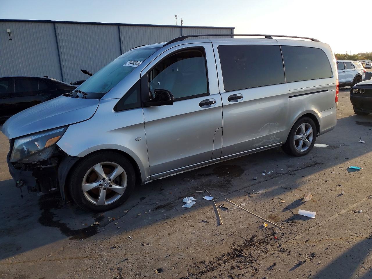 2016 Mercedes-Benz Metris VIN WD4PG2EE6G3090988 photo 1
