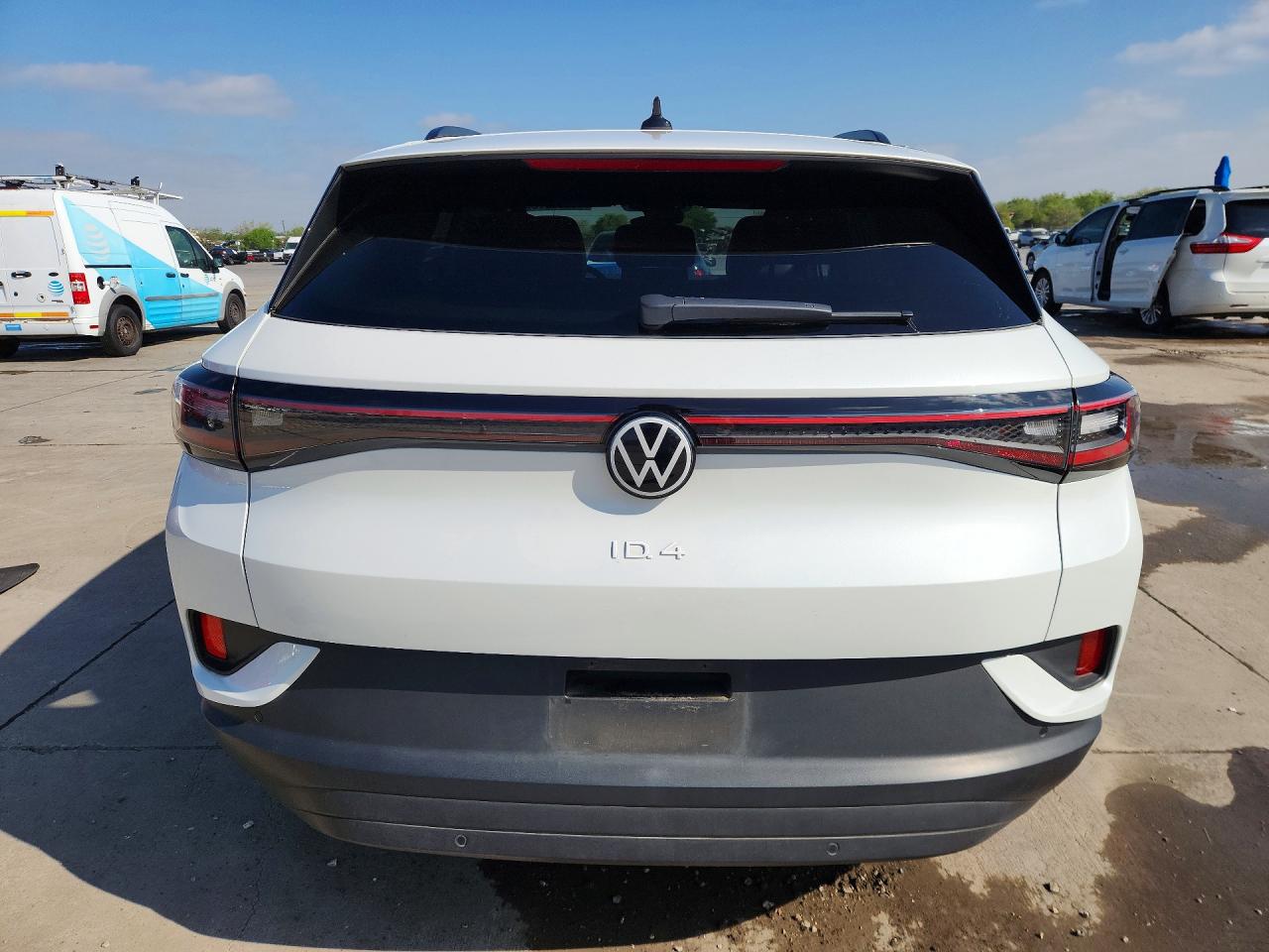 2023 Volkswagen All other VIN 1V2VMPE82PC037950 photo 6