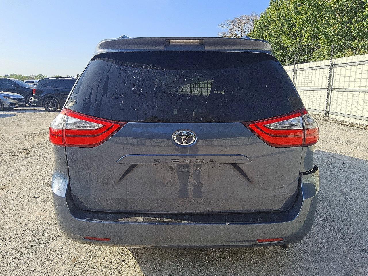 2016 Toyota All models VIN 5TDYK3DCXGS712896 photo 6
