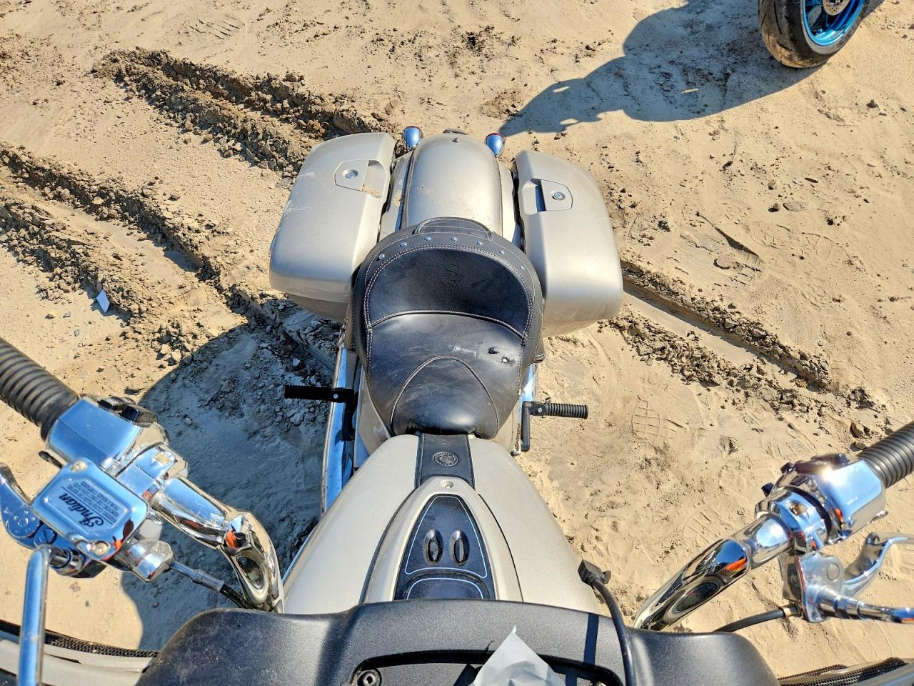 2023 INDIAN Motorcycle VIN 56KTCABB6P3414380 photo 5