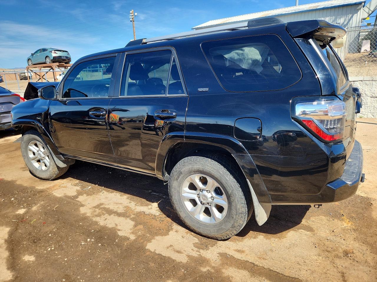 2023 TOYOTA 4runner VIN JTEFU5JR3P5284175 photo 2