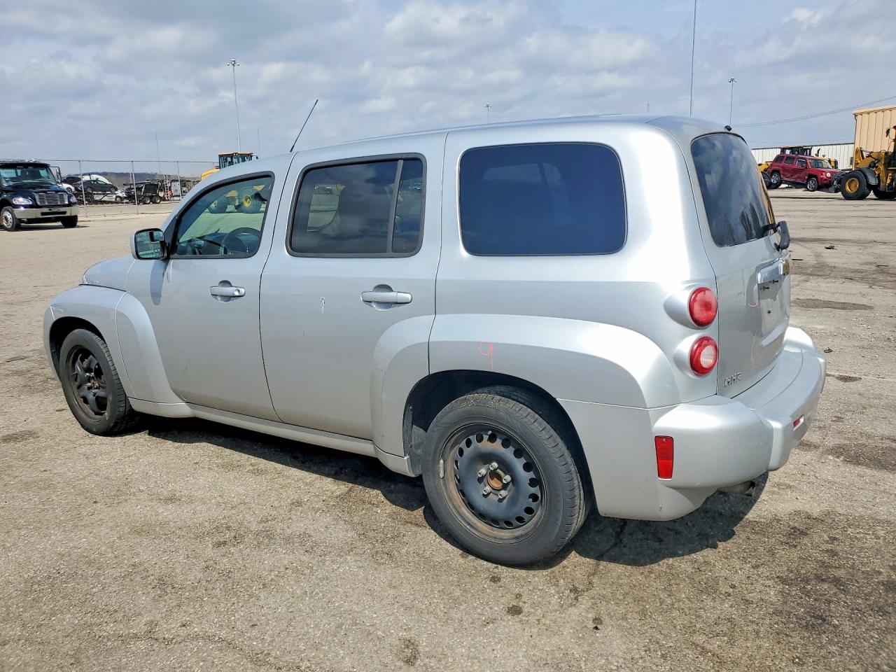2011 Chevrolet Hhr VIN 3GNBABFW7BS525752 photo 2
