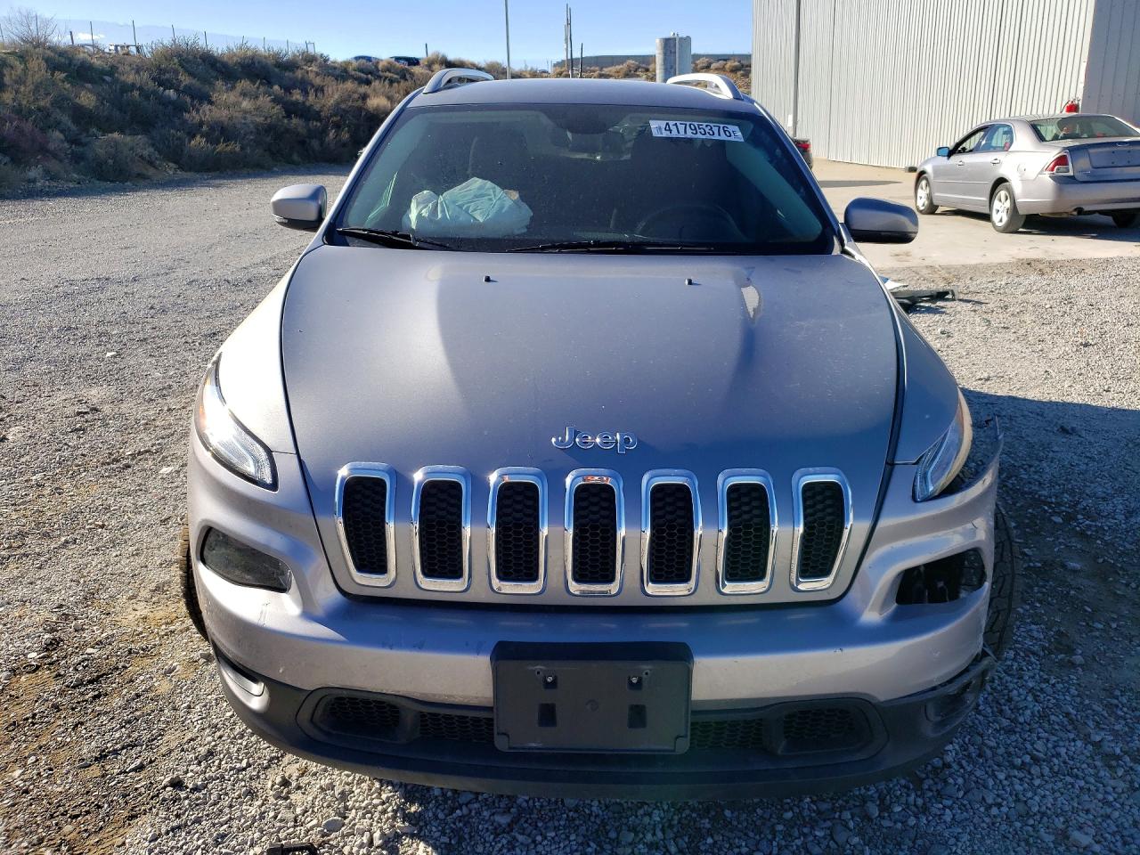 2016 Jeep Grand cher VIN 1C4PJMCS2GW235684 photo 5