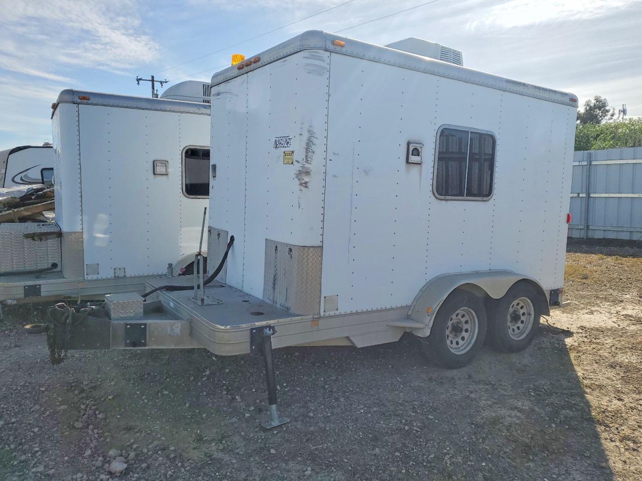 2000 PELSUE FIST 11 FIBER OPTIC SPLICING TRAILER VIN 4FGL01120YC028307 photo 2