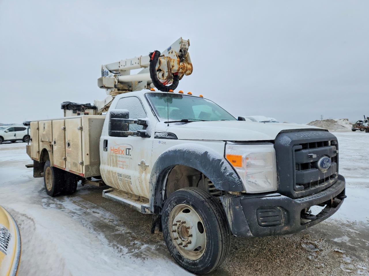 2015 Ford F550 VIN 1FDUF5GTXFEC05121 photo 1