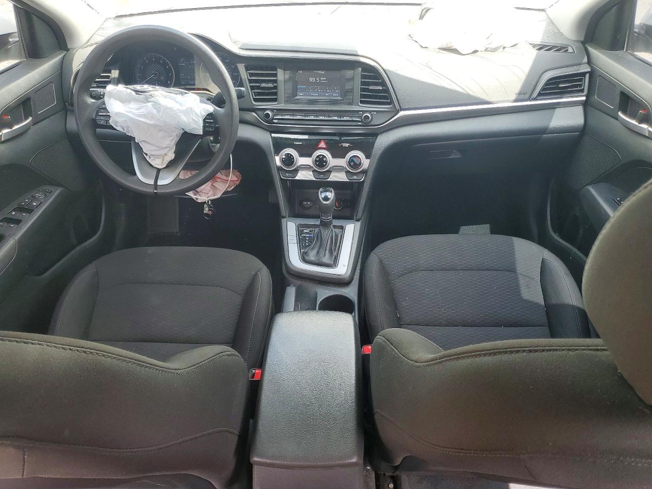 2019 Hyundai Elantra VIN 5NPD74LF5KH424767 photo 8