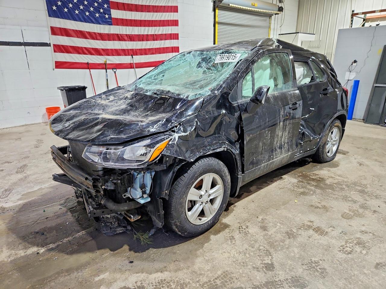 2019 CHEV Trax VIN 3GNCJKSB1KL236898 photo 1