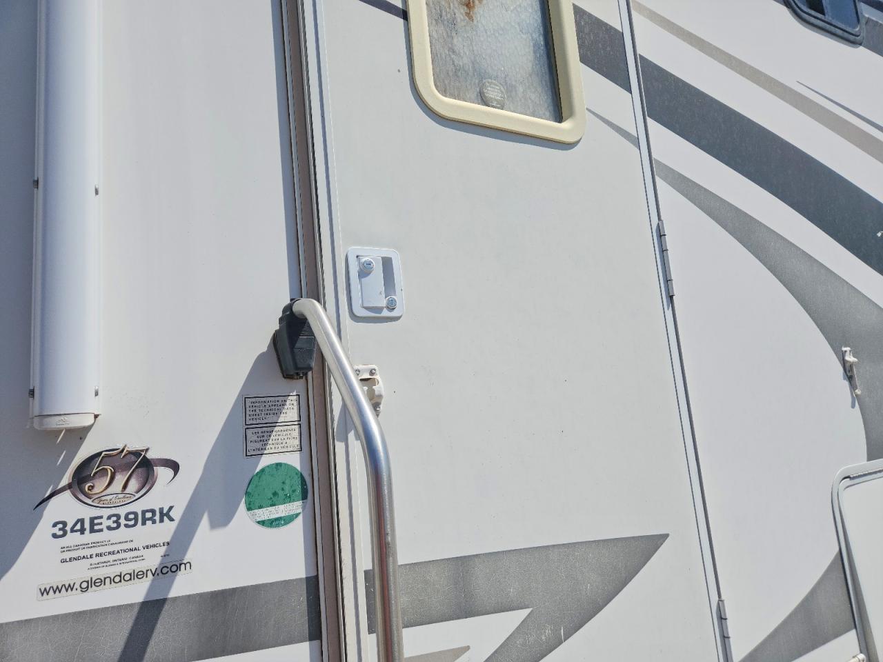 2007 Trailers VIN 2GRFW34T47S075314 photo 6