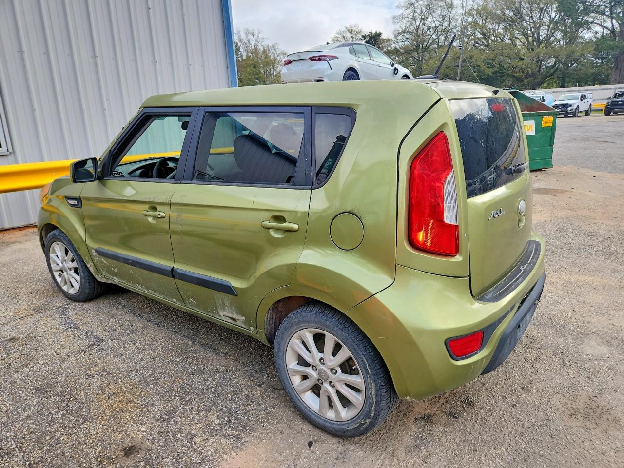 2013 Kia Soul VIN KNDJT2A58D7482215 photo 2