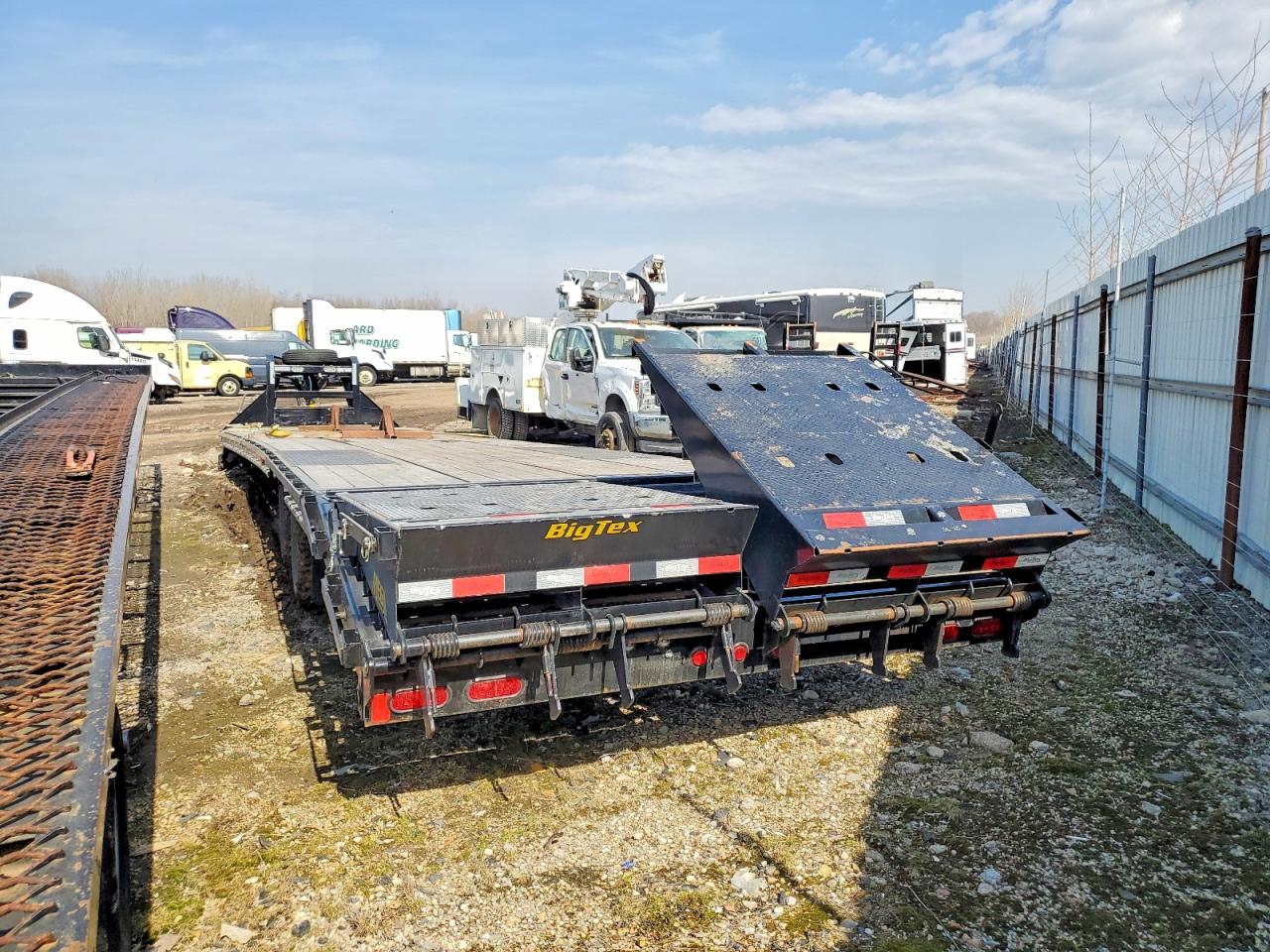 2025 BIG Big tex VIN 16V3F4825SA394525 photo 3