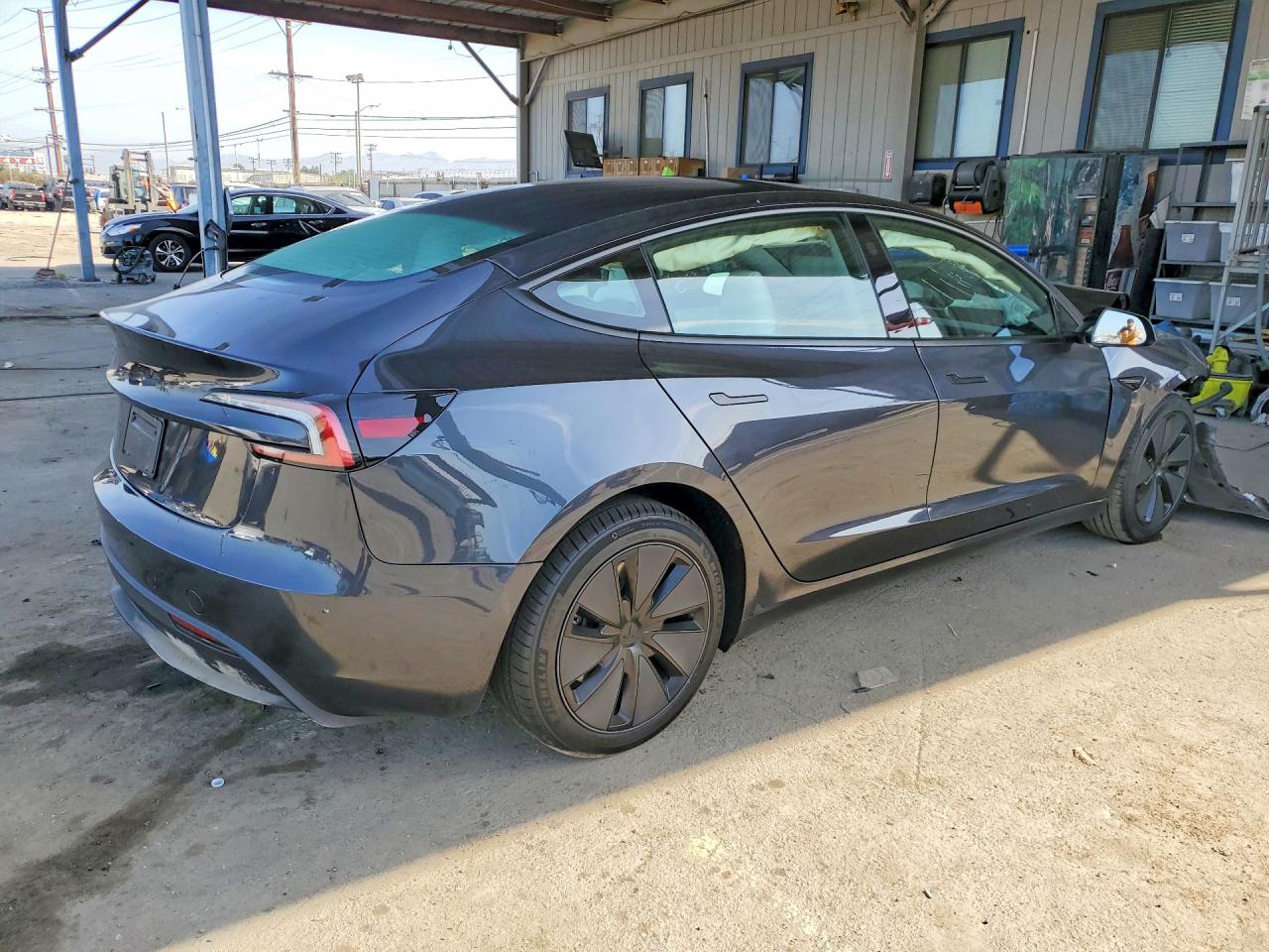 2026 Tesla Model 3 VIN 5YJ3E1EA0TF125902 photo 3